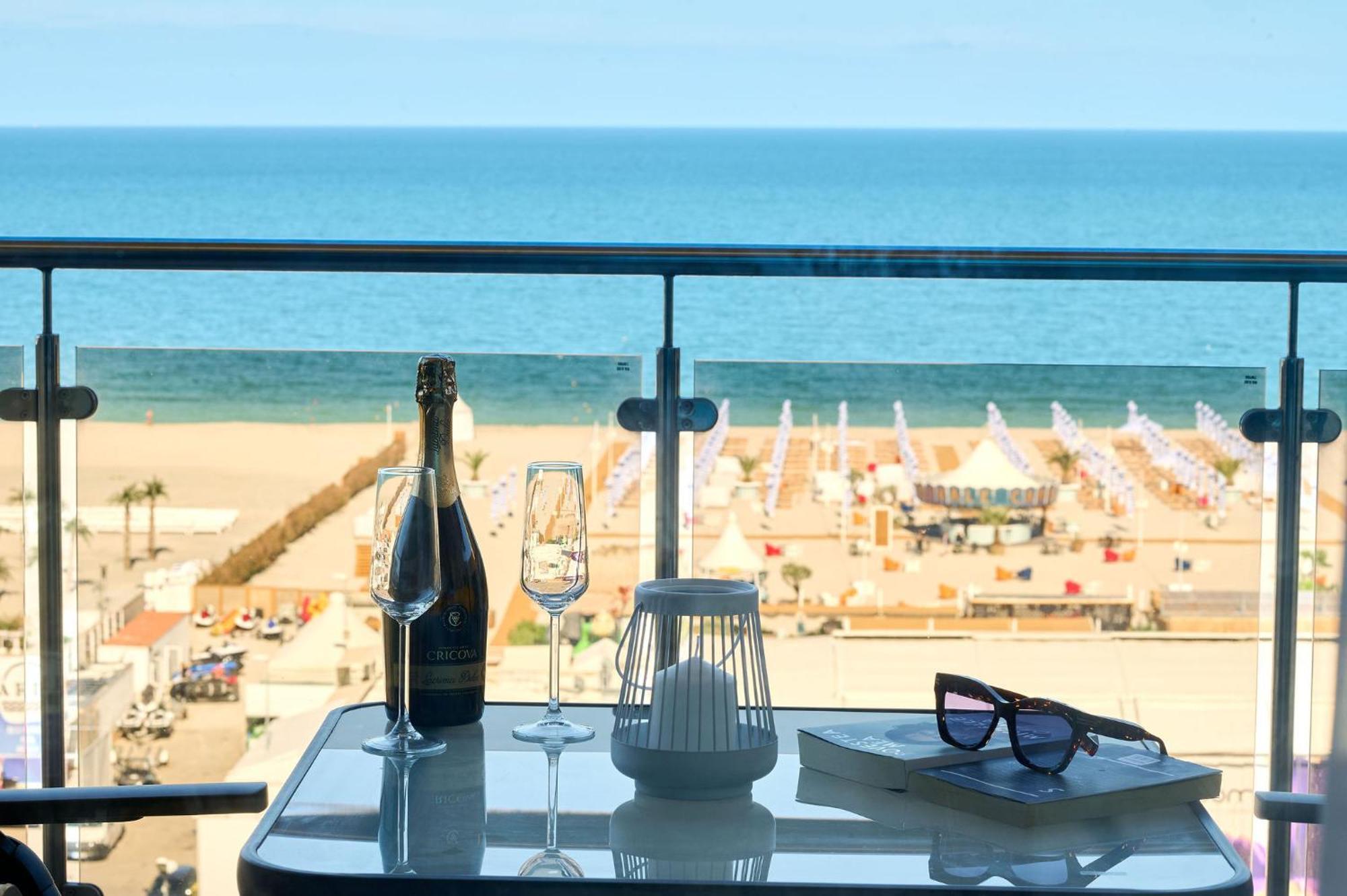 Apartament Summerland Vedere La Mare Mamaia Bagian luar foto